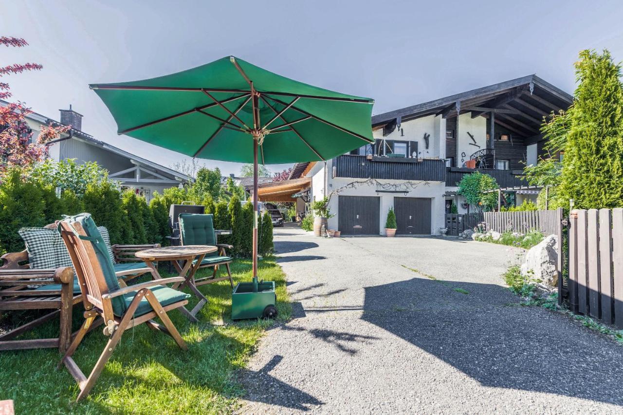 Direkt Zwischen Chiemsee U Alpen Dg Бернау ам Кимзе Екстериор снимка